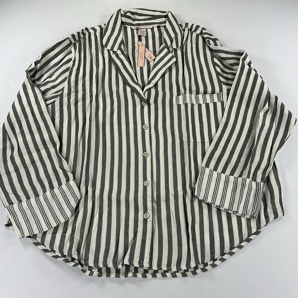 Victoria's Secret Women's Pajama Top Pants Striped Metallic Silver Large Short - Picture 6 of 16